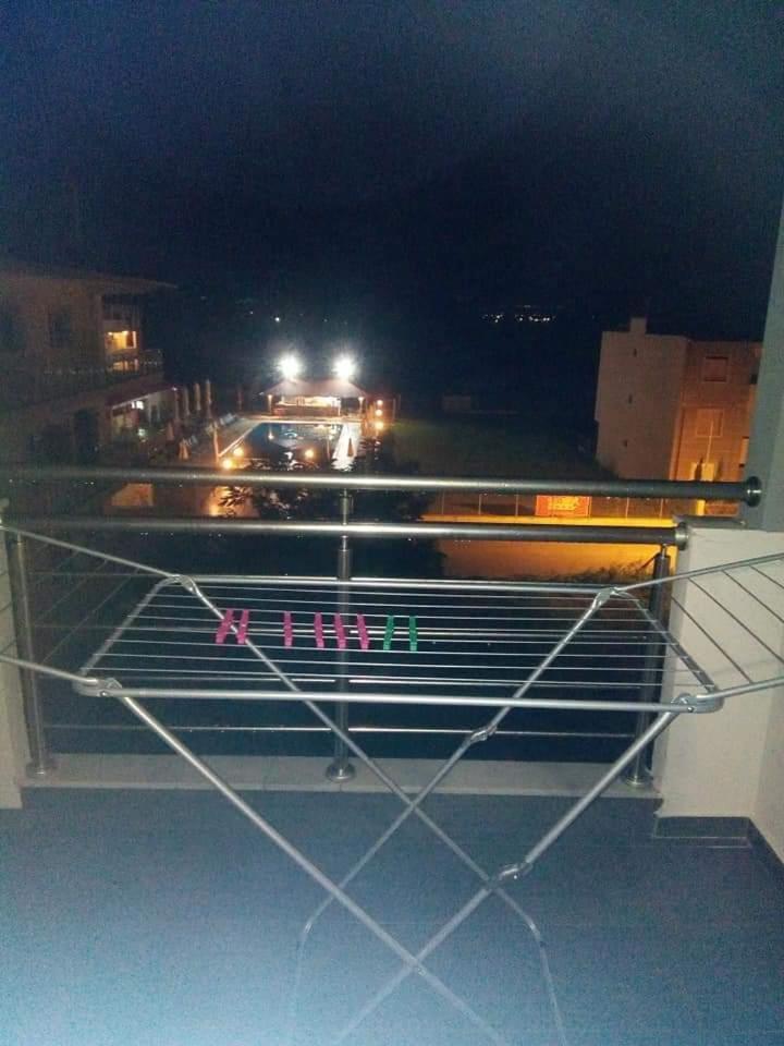 Villa Konstantinos Olympiakí Aktí Dış mekan fotoğraf