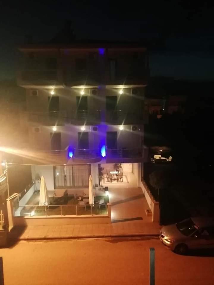 Villa Konstantinos Olympiakí Aktí Dış mekan fotoğraf
